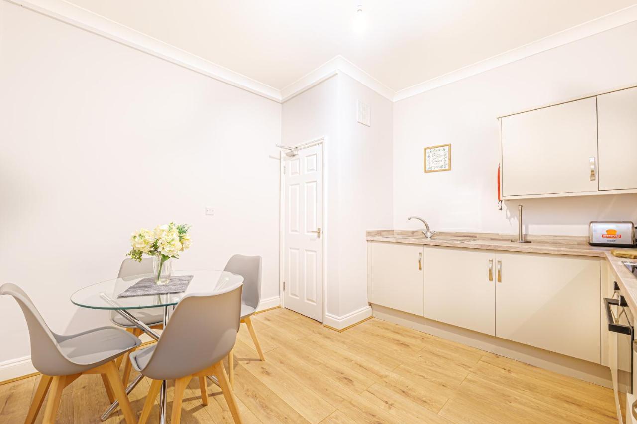 Luxury Apartments In Margate Centre 外观 照片