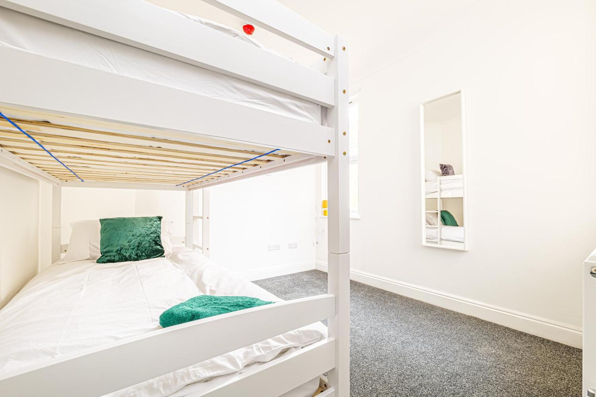 Luxury Apartments In Margate Centre 外观 照片